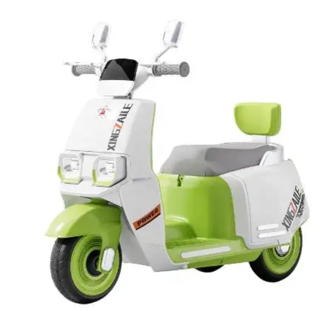 Kids ride on Scooter ( M10 )